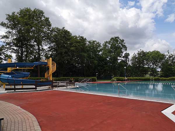 B&ouml;hlitz - Freibad